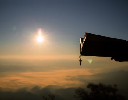 Kebenaran Tak Bergeser