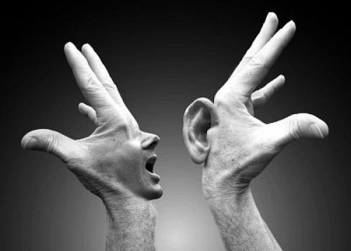 LEBIH KOMUNIKATIF LAGI