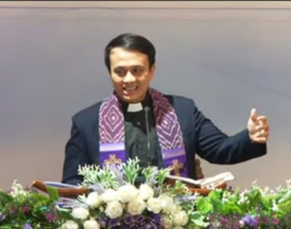 Ibadah Minggu Adven II, TUHAN SUDAH DEKAT