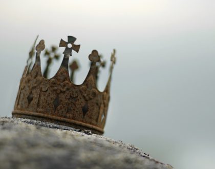 (TURUT) MELAHIRKAN PEMIMPIN